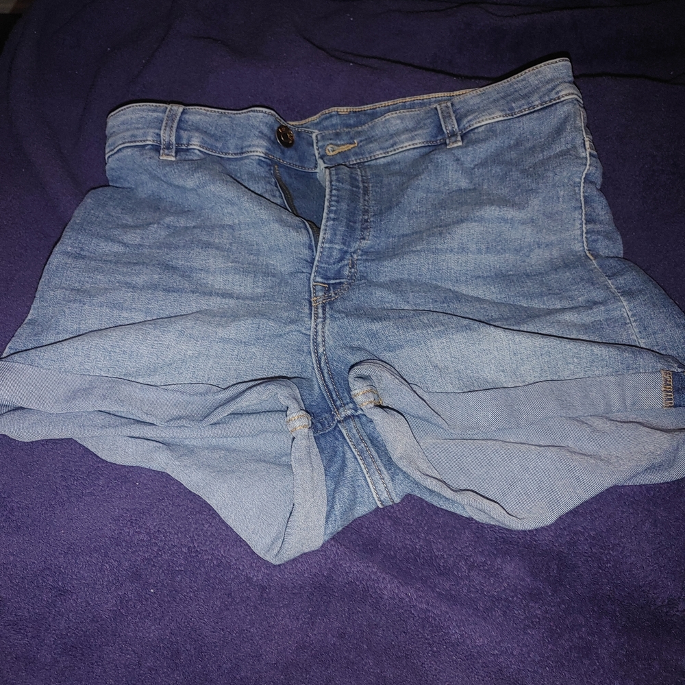 2/$20 H&M Classic Blue Denim Shorts